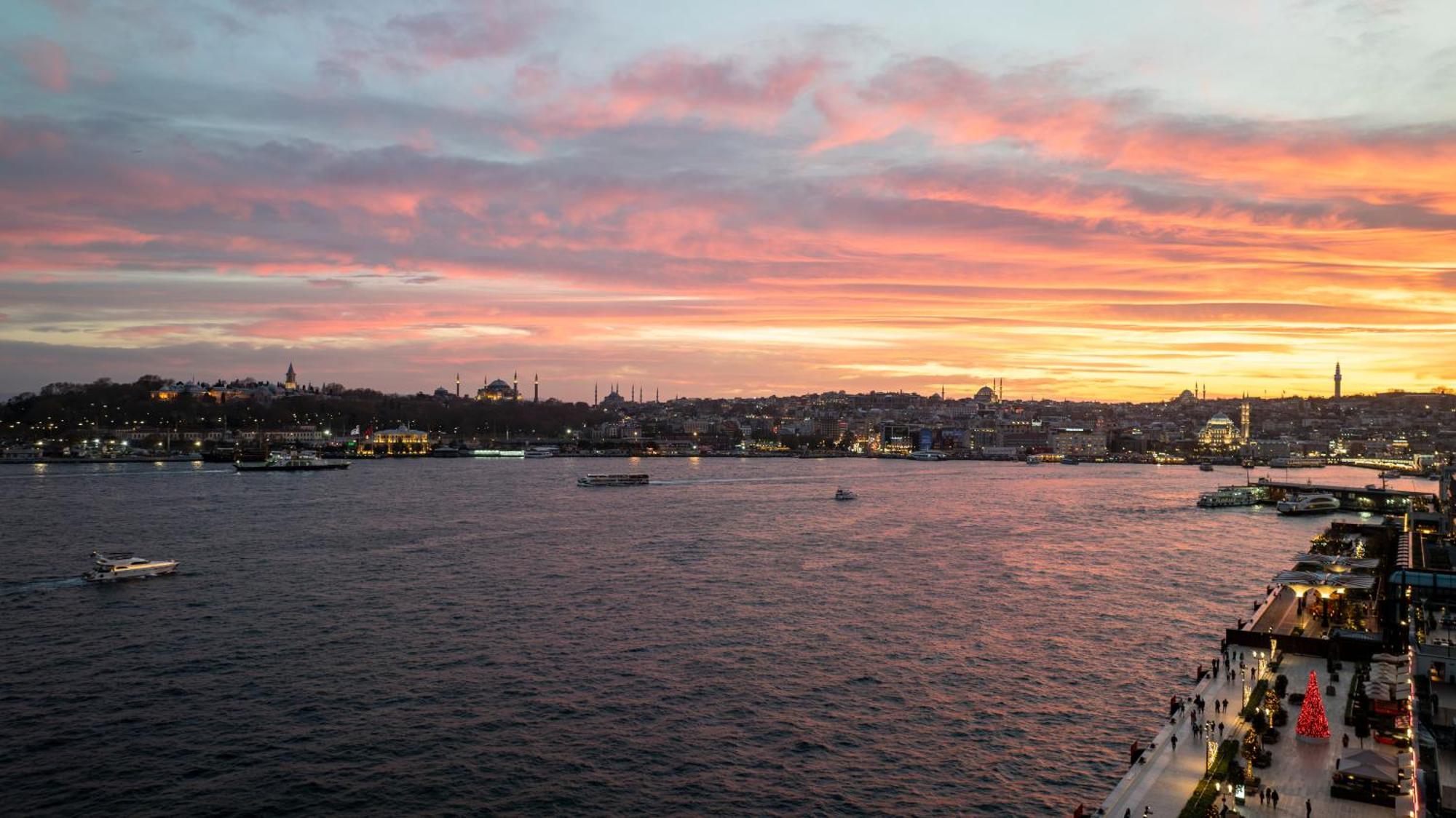 Dream Inn Karakoey Bosphorus 伊斯坦布尔 外观 照片