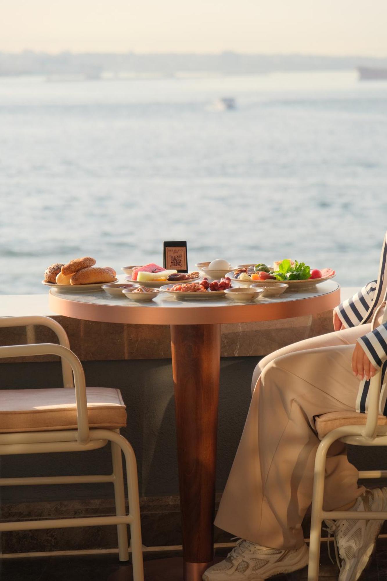 Dream Inn Karakoey Bosphorus 伊斯坦布尔 外观 照片